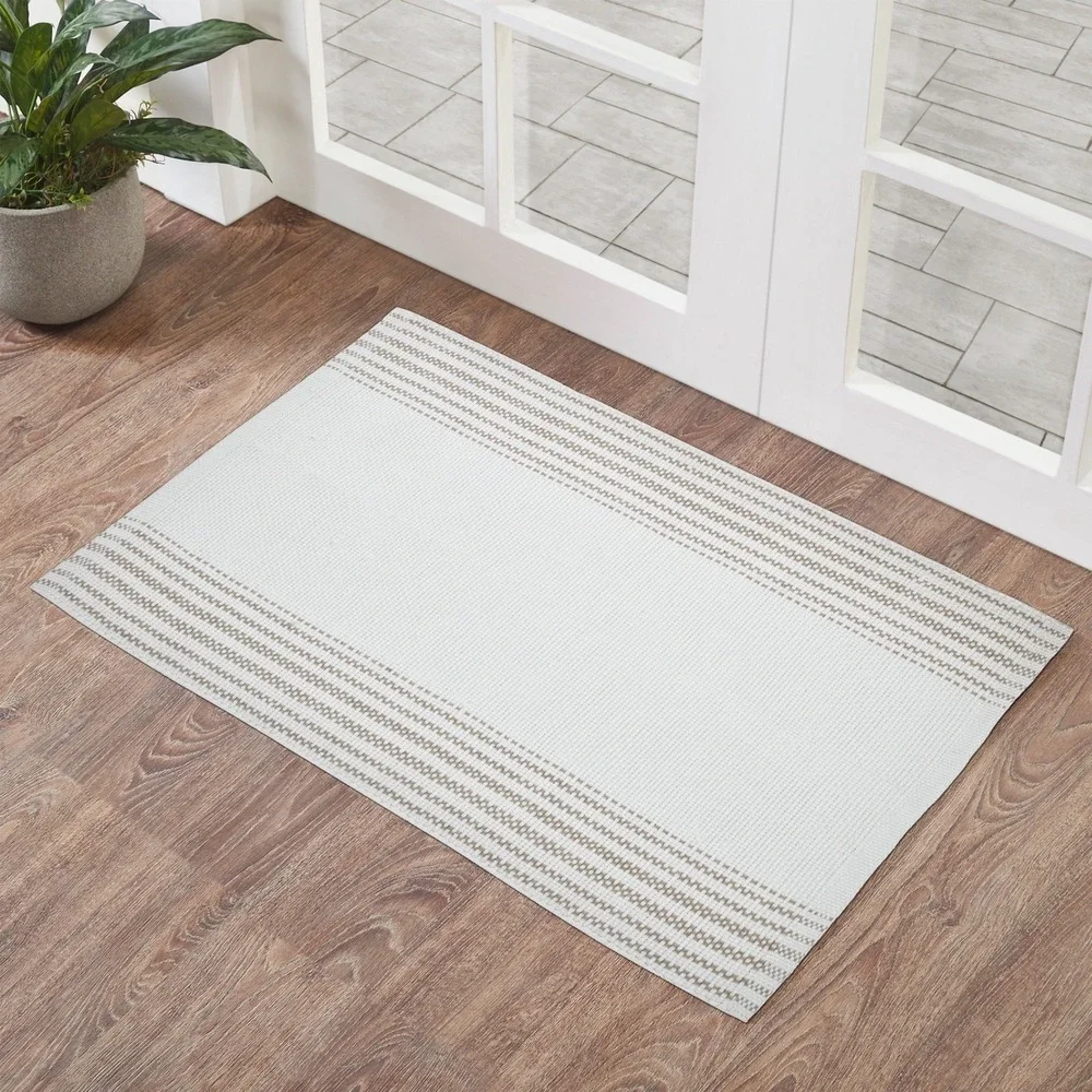 My‎ Texas House Ivory/Taupe Stripe Indoor/Outdoor Layering Rug, 24x36
